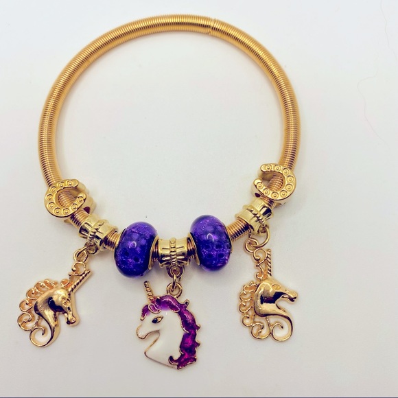 Bracelet golden Unicorns and lucky horse shoes! - Picture 8 of 9